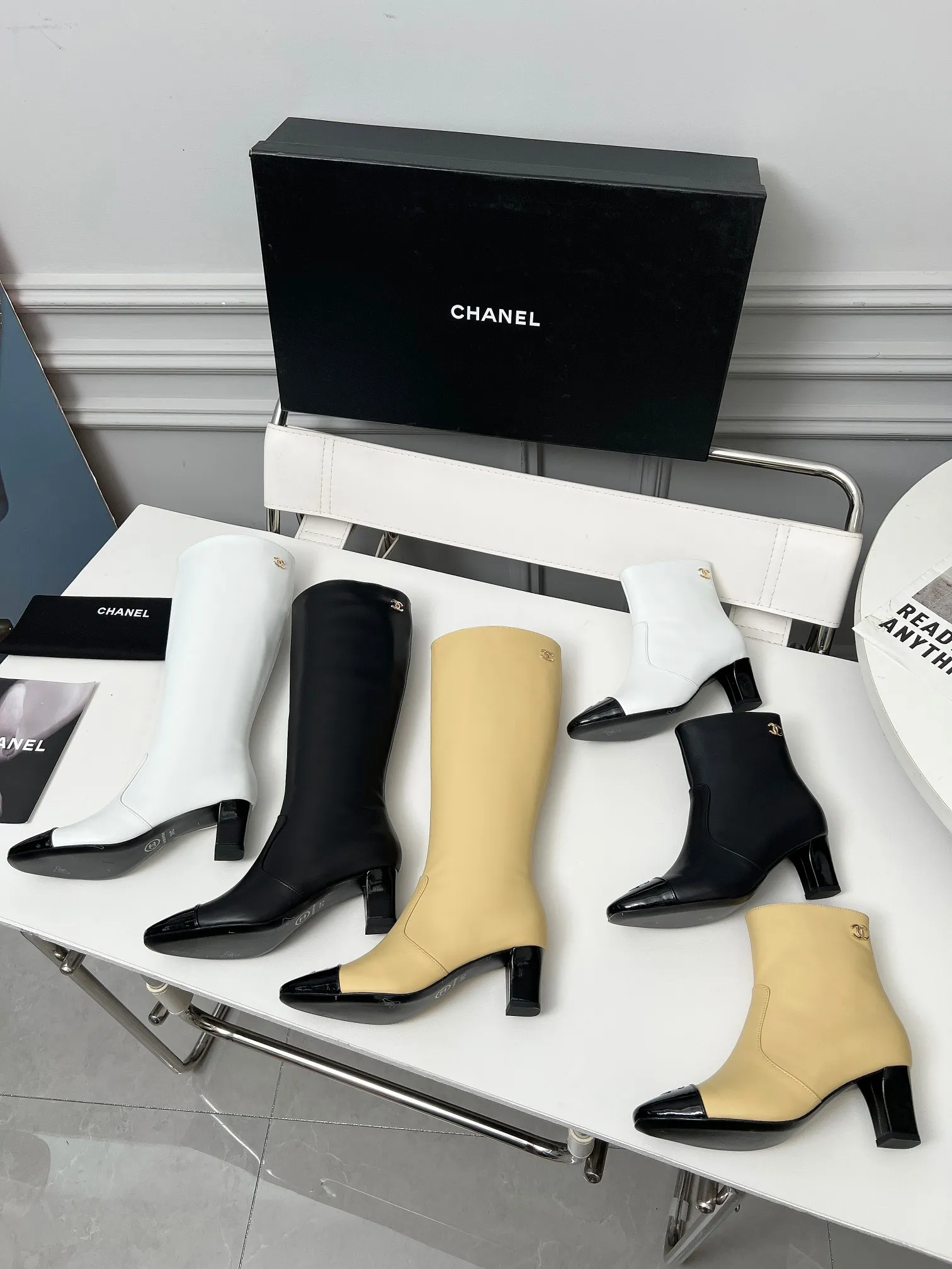 👟👟Ex-factory price 700👟👟 Genuine leather sole +30 Chanel/Chanel double C high-heeled fashion boots, fabric: Xiaoxiang special cowhide:, lining: sheepskin; color: black, white; apricot; code number: 5-40 (customized 41, non-refundable), 16-inch high boots